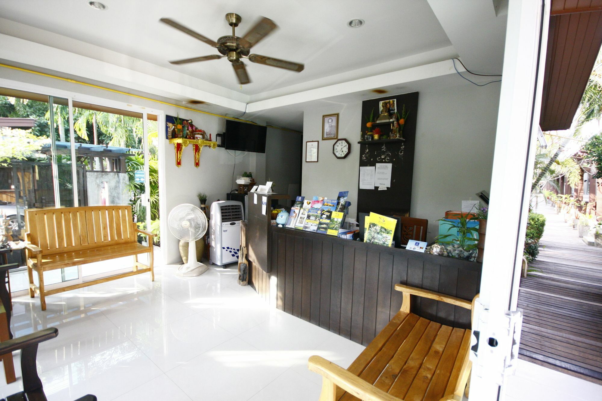 Naiyang Boutique Resort Nai Yang Beach Exteriör bild